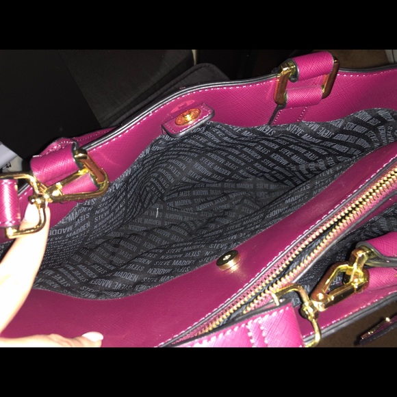 Large Steve Madden Burgundy Bag - Picture 3 of 8